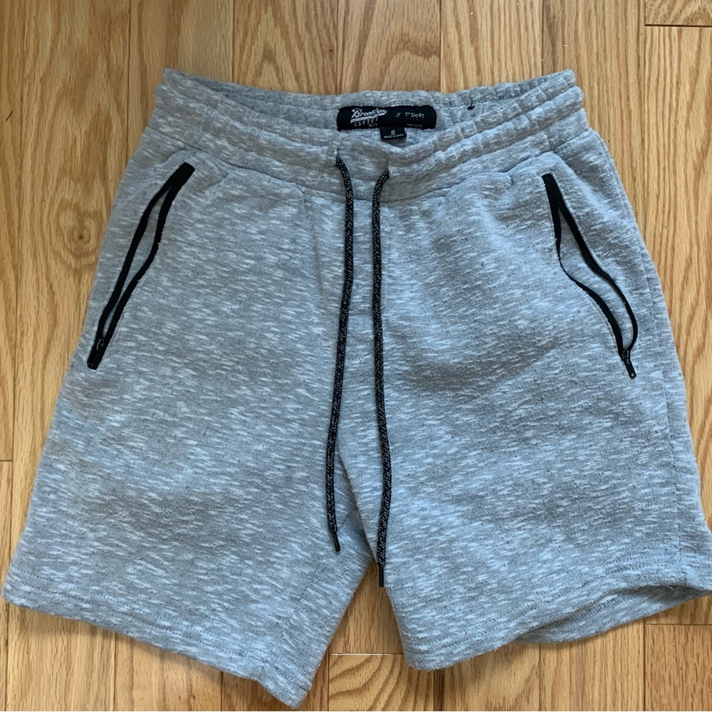Brooklyn Cloth Light Gray Fleece 7 Inch Inseam Shorts